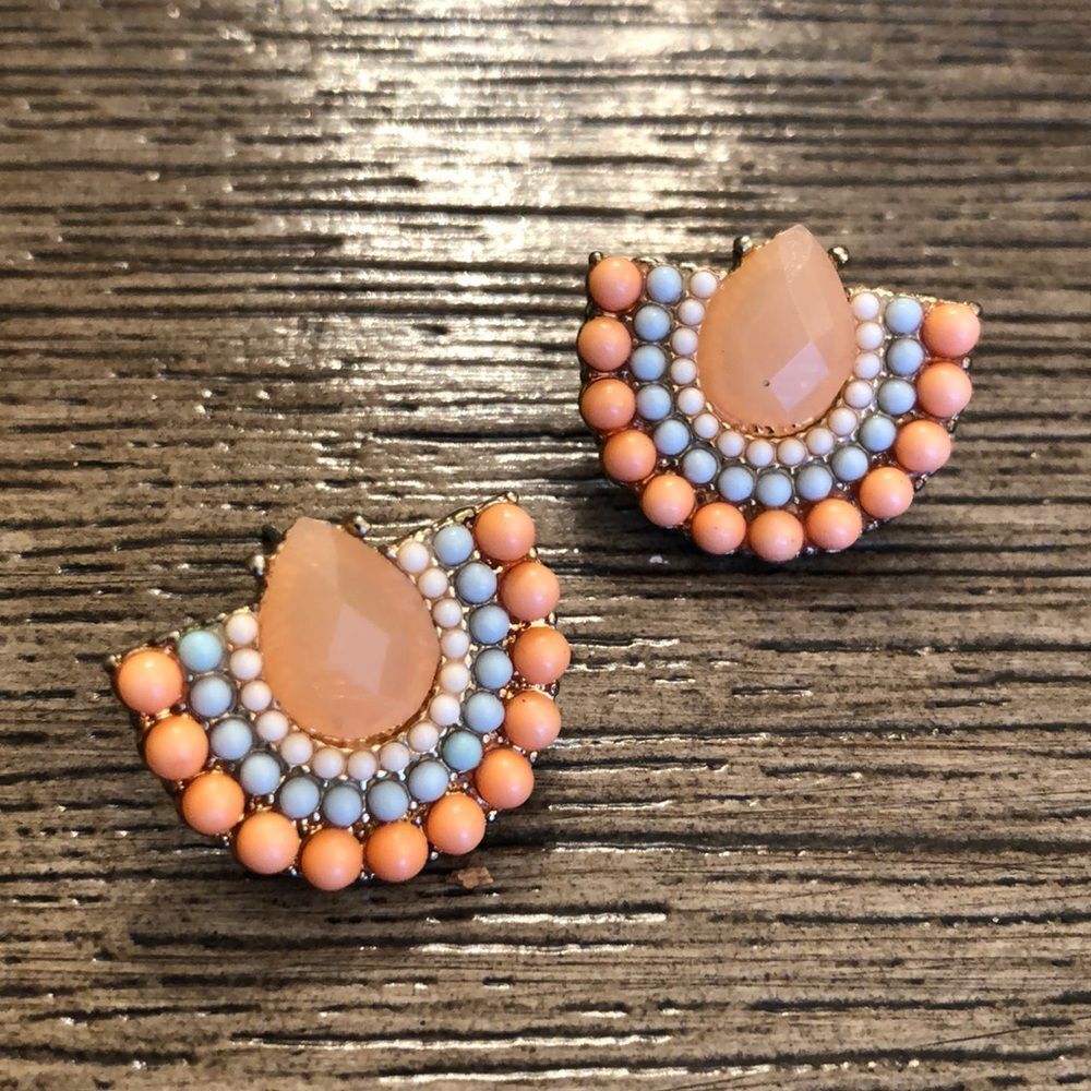 Beaded Fan Shaped Earrings Faux Peach Gem